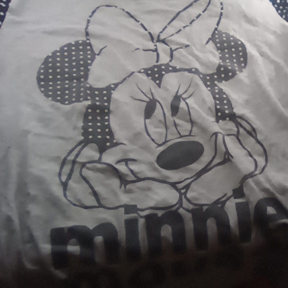 I a selling a t-shirt